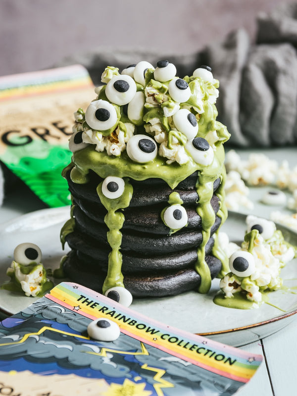 Halloween Pancakes | Rawnice