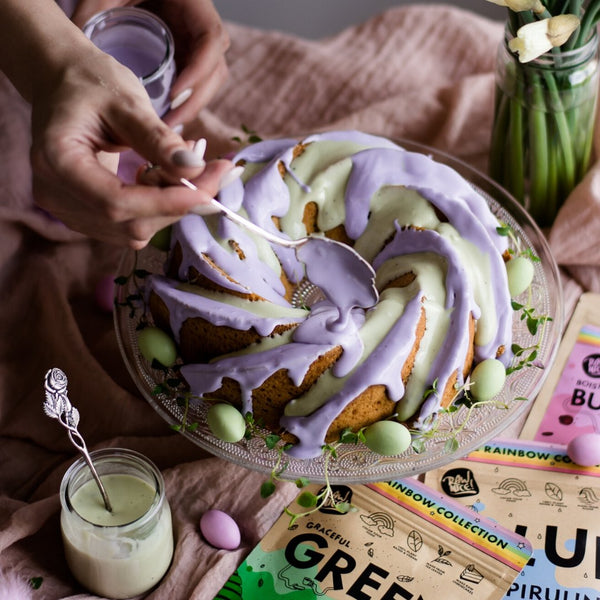 Lemon & Thyme Bundt Cake with Creamy Pastel Glaze | Rawnice