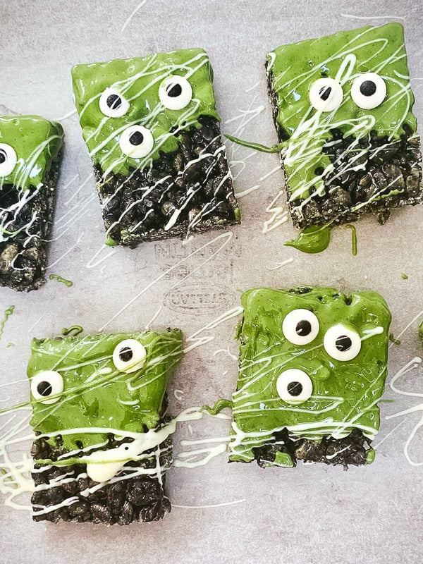 Monster Rice Krispie Treats with Matcha Icing | Rawnice